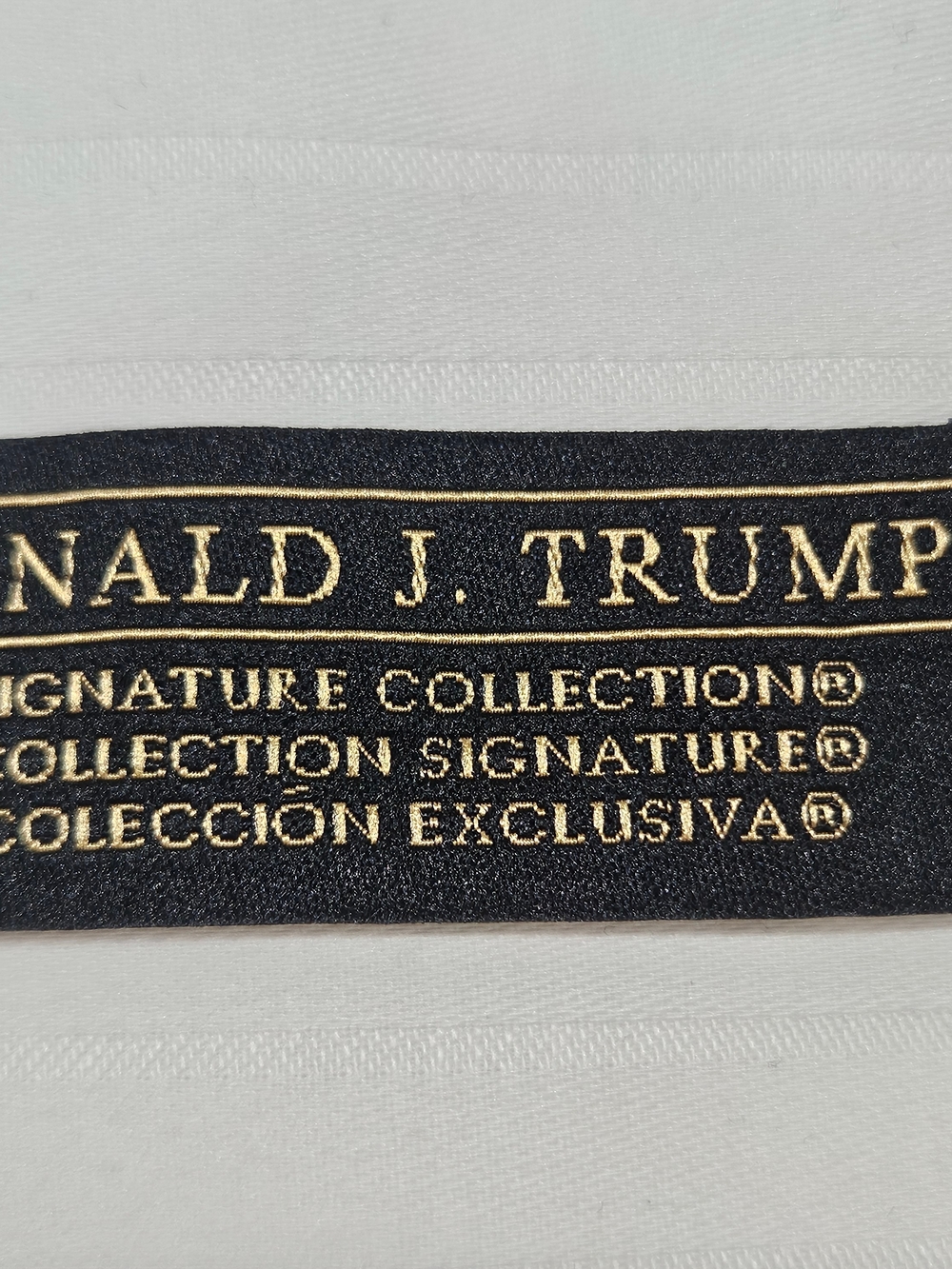 Donald J. Trump Signature Collection White On White Shirt Label Cuff Link Sleeve